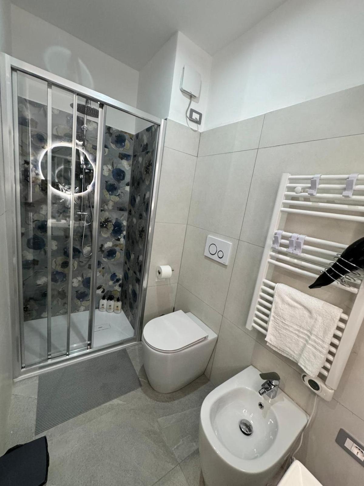 La Casa Di Jennifer Nel Centro Apartment Parma Luaran gambar